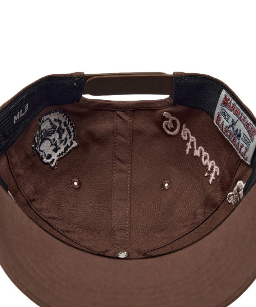 SIGNATURE ALL-OVER PATCH STRUCTURED BALL CAP LA #KARINA同款! - 5 COLORS BROWN