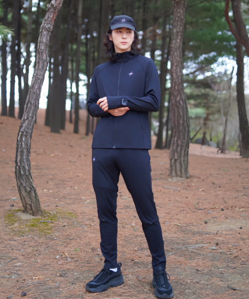 ALL-WEATHER STRETCH PERFORMANCE TRAINING PANTS AS SHOWN