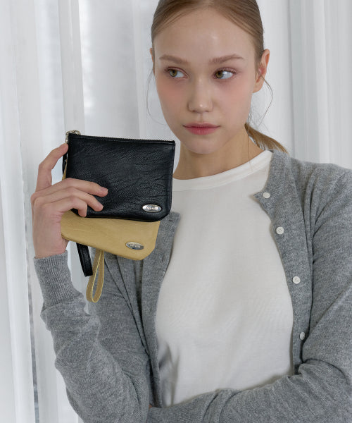 MOEN POUCH - 2 COLORS BUTTER YELLOW