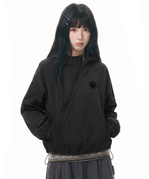 DIAGONAL BLACK