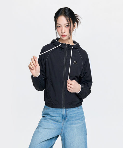 SPORTIVE CURSIVE LOGO HOOD WINDBREAKER NY #KARINA同款! - 3 COLORS BLACK