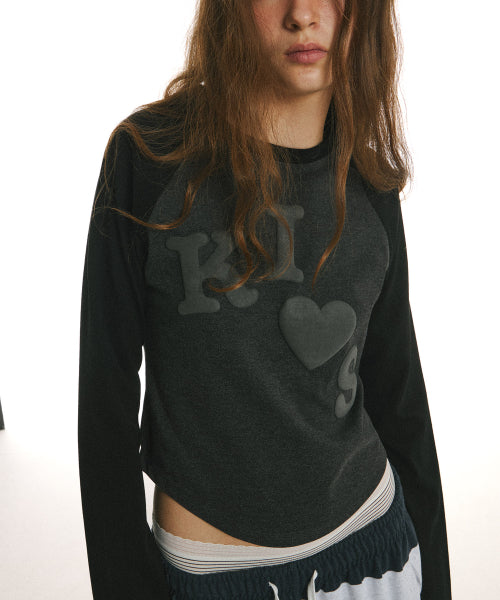 MESSY KISS RAGLAN LONG SLEEVE T-SHIRT - 2 COLORS CHARCOAL