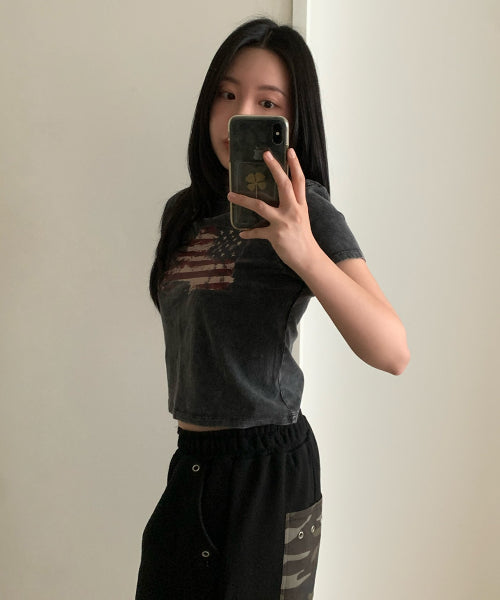 WASHED FLAG CROP TEE - 2 COLORS BLACK