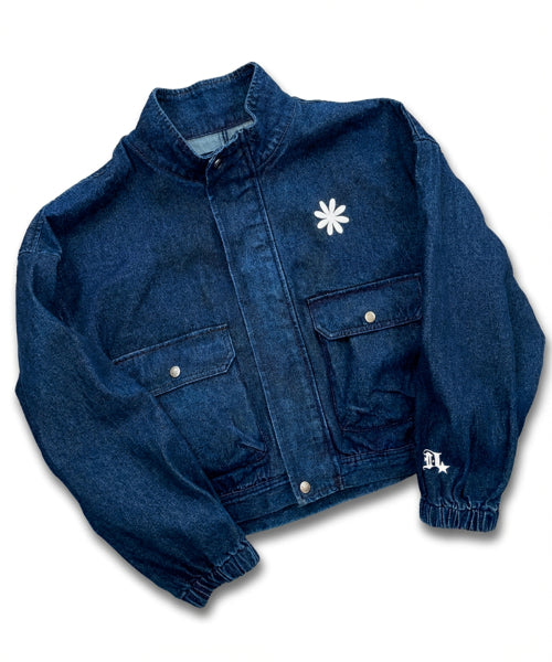 CROP LOGO BLUE AS SHOWN
