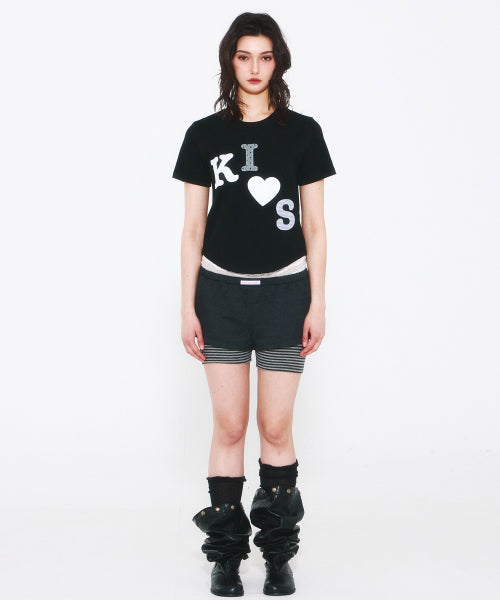MESSY KISS LOGO APPLIQUE T-SHIRT BLACK