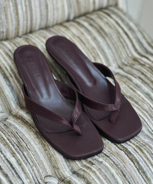 LUMI KITTEN FLIP MULE DARK BROWN