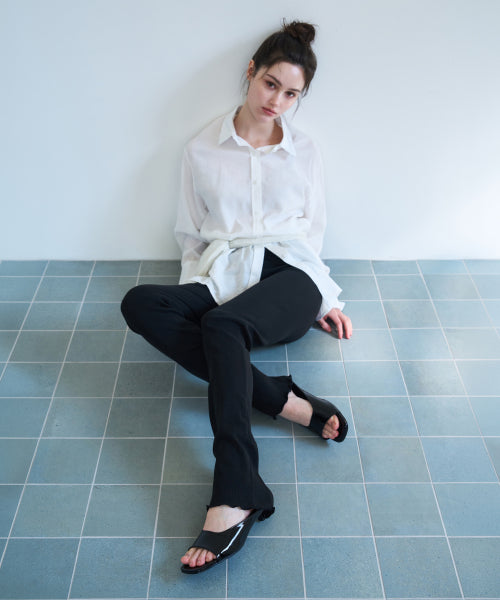 MIRA MODERN SQUARE HEEL BLACK