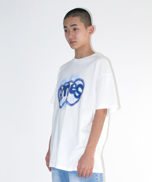 HEART SPRAY TEE - 3 COLORS WHITE