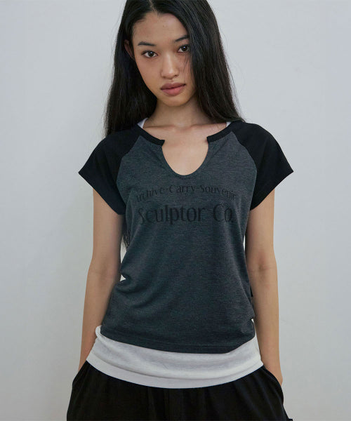 ARCHIVE RAGLAN TEE BABY - 3 COLORS CHARCOAL