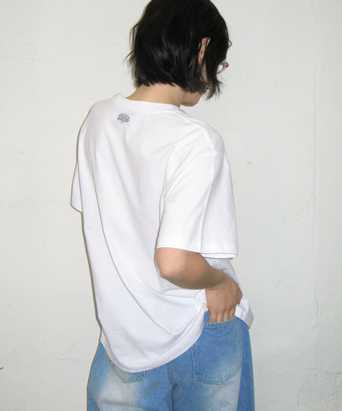 STRAWBERRY CAKE BASIC FIT T-SHIRT WHITE