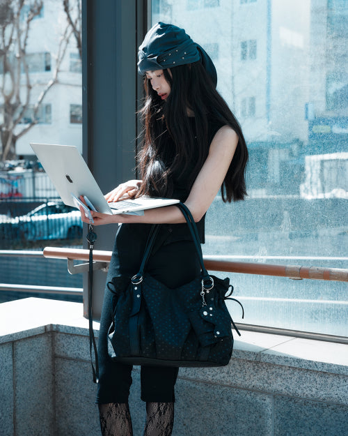 PUFF BAG (BLACK DOT) BLACK