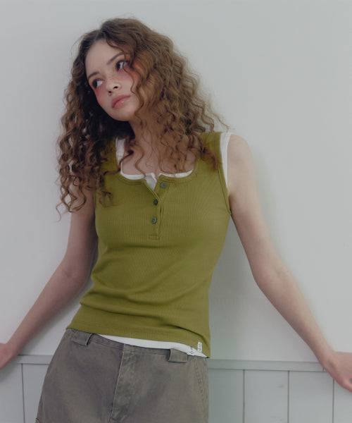 RIBBED BUTTON SLEEVELESS - 4 COLORS IVORY