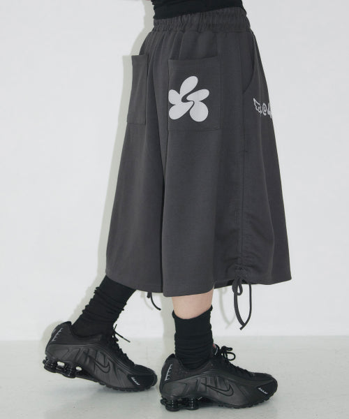 SIDE SHIRRING BERMUDA SWEAT PANTS - 2 COLORS CHARCOAL