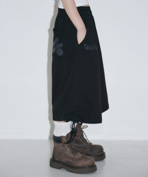 SIDE SHIRRING BERMUDA SWEAT PANTS - 2 COLORS BLACK
