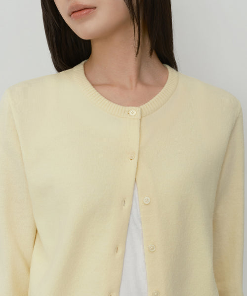 WOMEN'S ESSENTIAL ROUND NECK CARDIGAN - 9 COLORS CREAM