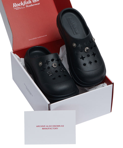 HAYDEN CLOG BLACK