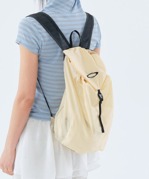 NYLON LIGHT BACKPACK - 4 COLORS BLACK