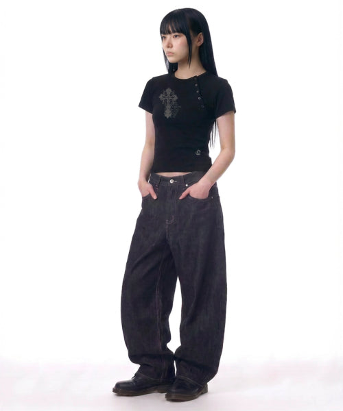 TEE CROSS DIAGONAL BUTTON T-SHIRT - 2 COLORS BLACK