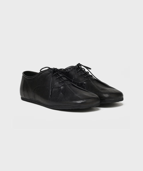 VIBRAM SHIRRING DETAIL DERBY BLACK