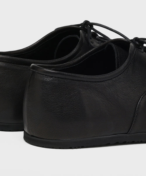 VIBRAM SHIRRING DETAIL DERBY BLACK