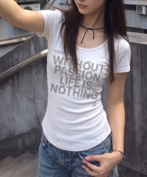 LETTERING U-NECK SLIM TEE - 3 COLORS WHITE