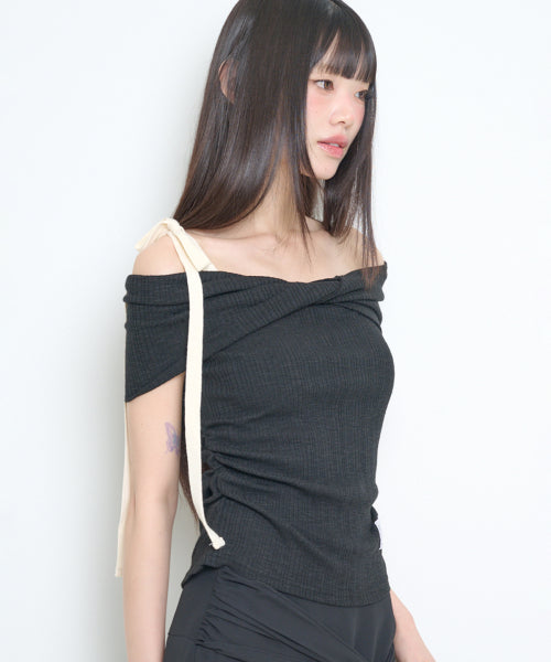 OFF SHOULDER TOP - 4 COLORS BLACK