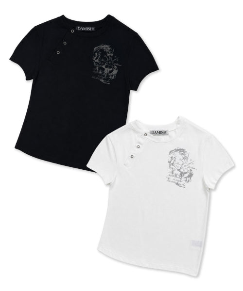 PONY GRAPHIC DIAGONAL BUTTON T-SHIRT - 2 COLORS IVORY