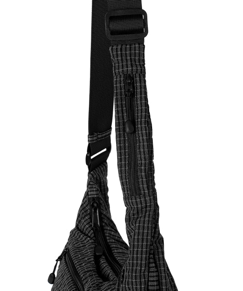 AIRY SLING BAG - 2 COLORS BLACK