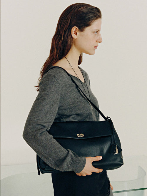 HALO SHOULDER BAG BLACK