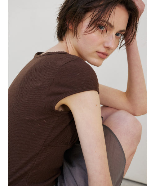 SCALLOP NECK WRAP T-SHIRT - 2 COLORS BROWN