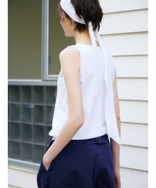 TIE SLEEVELESS KNIT TOP - 2 COLORS WHITE