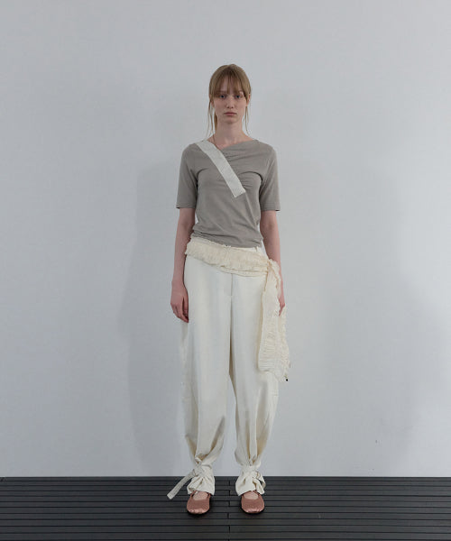 SHIRRING V-NECK TOP_BEIGE - 2 COLORS BEIGE