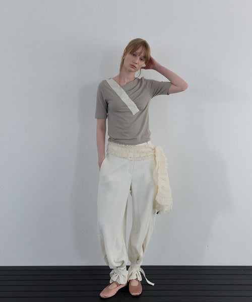 SHIRRING V-NECK TOP_BEIGE - 2 COLORS BEIGE
