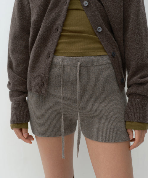 WOMENS MINIMAL RIBBED KNIT SHORTS #韓韶禧同款! - 3 COLORS TAUPE