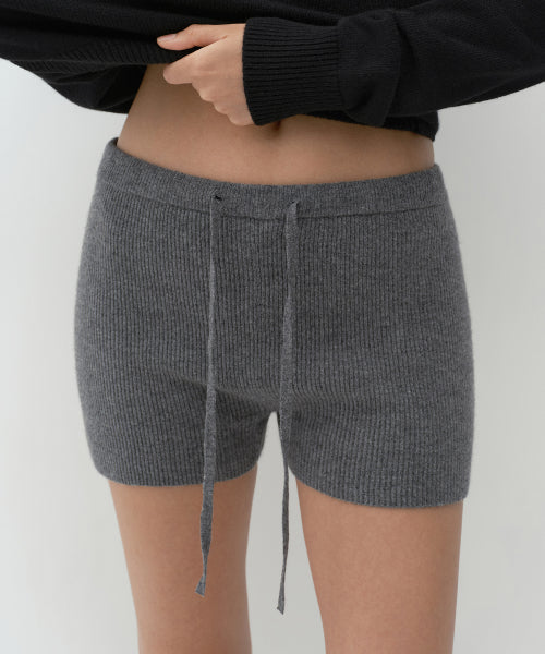 WOMENS MINIMAL RIBBED KNIT SHORTS #韓韶禧同款! - 3 COLORS GREY