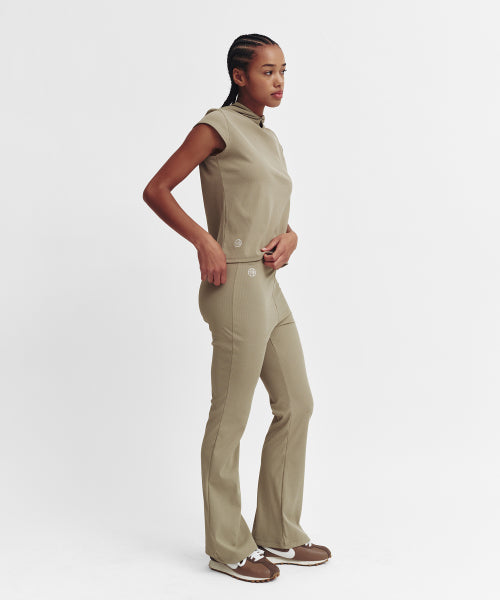 MOVE FIT BOOTCUT RIBBED PANTS - 3 COLORS BEIGE