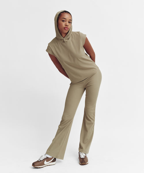 MOVE FIT BOOTCUT RIBBED PANTS - 3 COLORS BEIGE