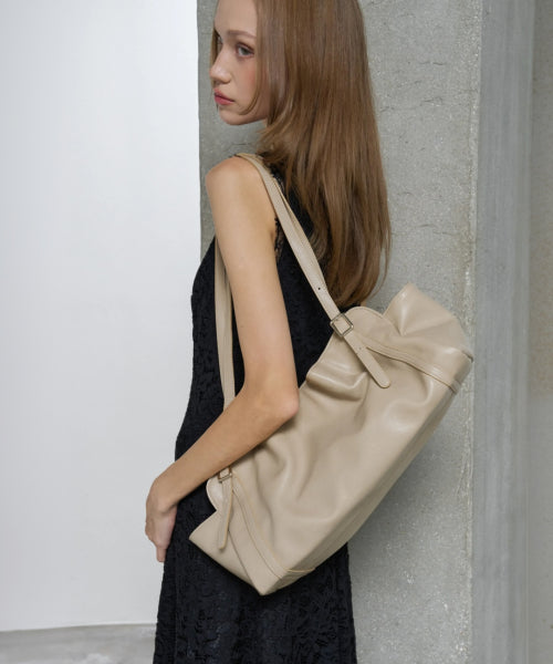 LEAF BAG - 4 COLORS BLACK
