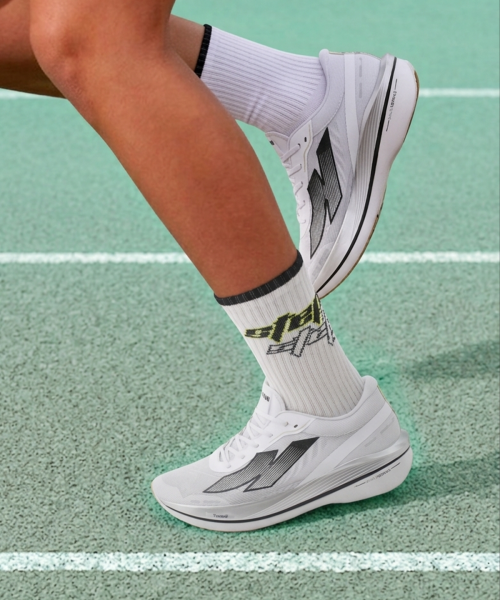 CUSHIONING RUNNING CREW SOCKS - STEP BY STEP AS SHOWN