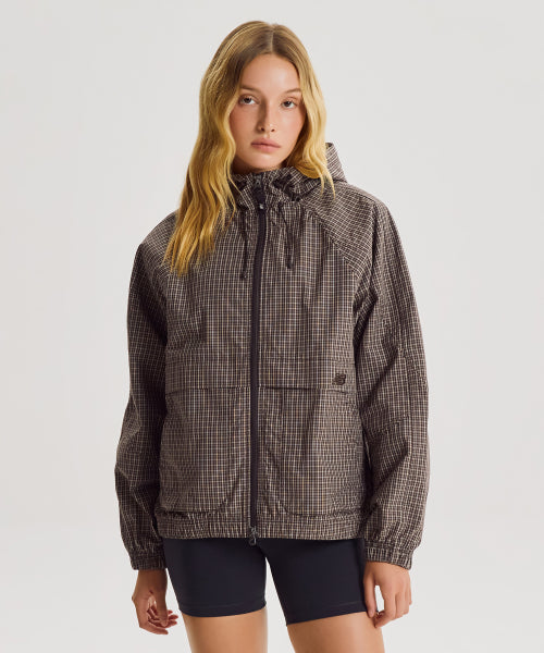 WOMEN ALLDAY HOODED WINDBREAKER - 3 COLORS CHOCOLATE