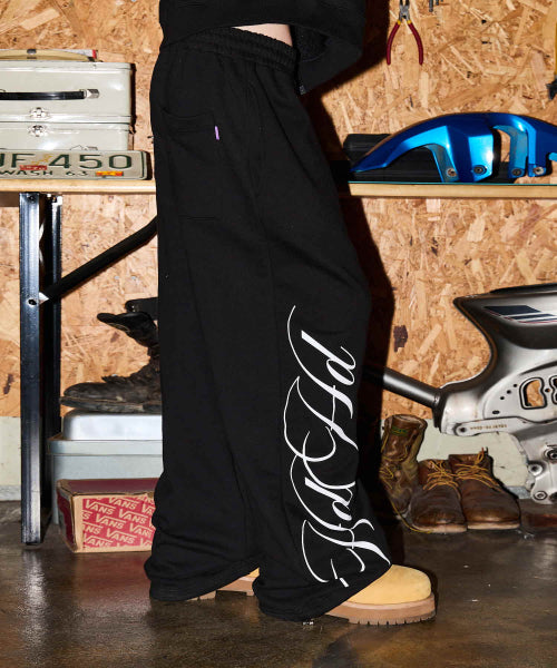 HOODHOOD X HOODGIRLS GRAPHIC WIDE STRING SWEATPANTS - 2 COLORS BLACK