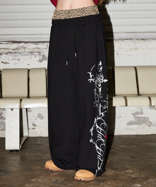 LEOPARD SAGGING STRING SWEAT PANTS - 2 COLORS BLACK