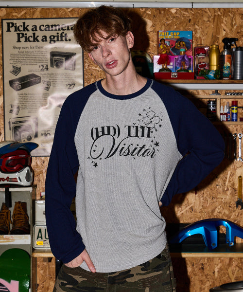 THE VISITOR WAFFLE RAGLAN LONG SLEEVE - 2 COLORS GREY