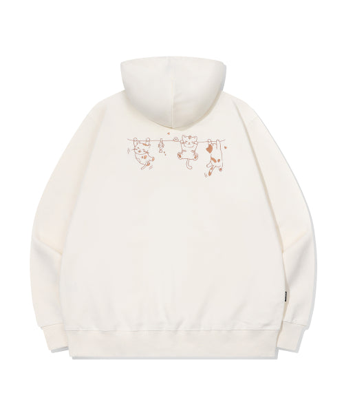 HANGING CATS EMBROIDERY HOODIE - 2 COLORS CREAM