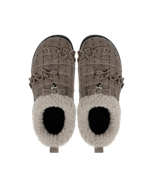 FUR TRIM RUFFLE PADDED SHOES - 2 COLORS BEIGE