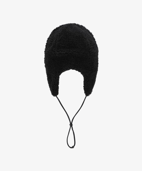 FLUFFY EARMUFF BEANIE BLACK