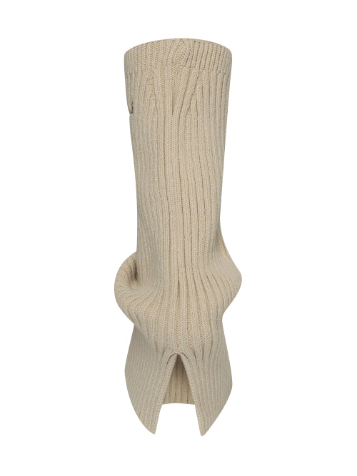 AUTUMN BREEZE KNIT LEG WARMER - 2 COLORS LIGHT BEIGE
