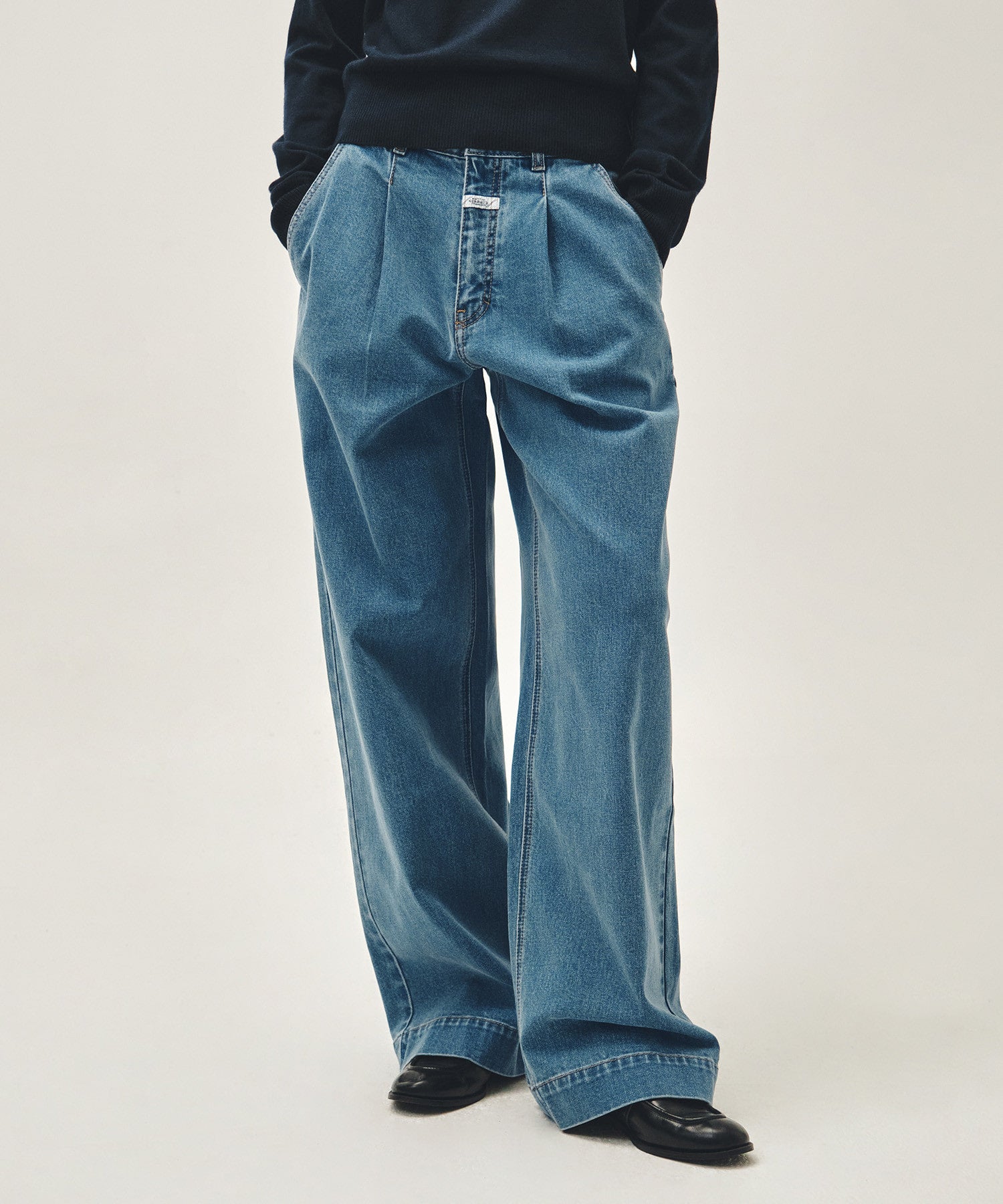 W LOW WAIST TUCK WIDE DENIM PANTS - 2 colors #高允真同款!
