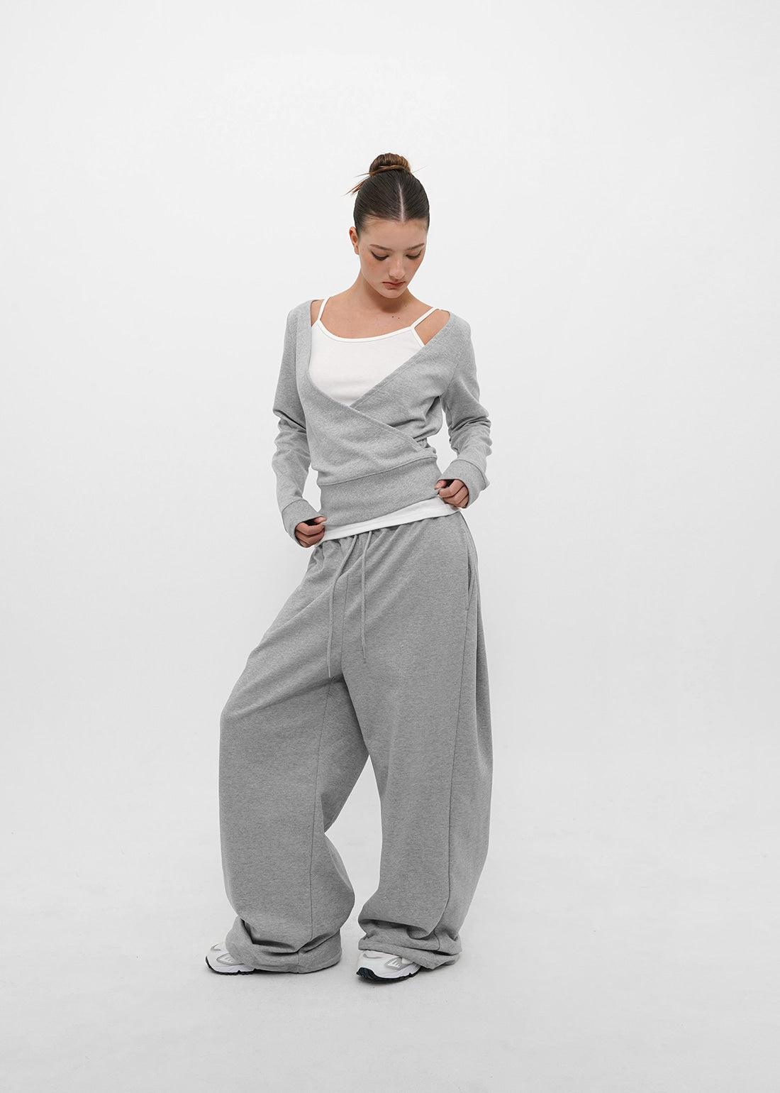 LIGHT SWEAT WRAP LONG SLEEVE TEE 4