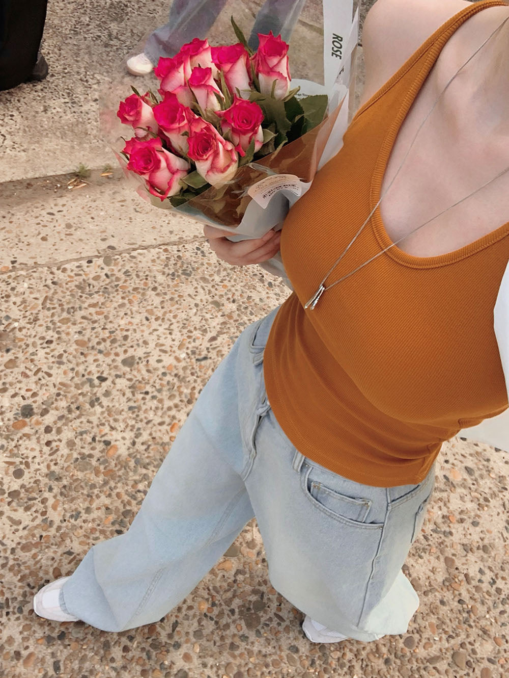 SLIM HALTER NECK SLEEVELESS - 3 COLORS